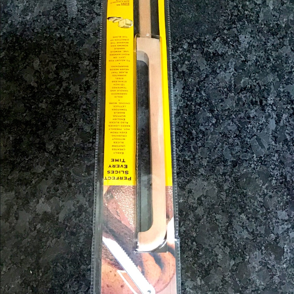 Bread Knife